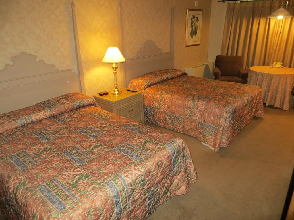 The Mariner Motel Грин Бэй Номер фото