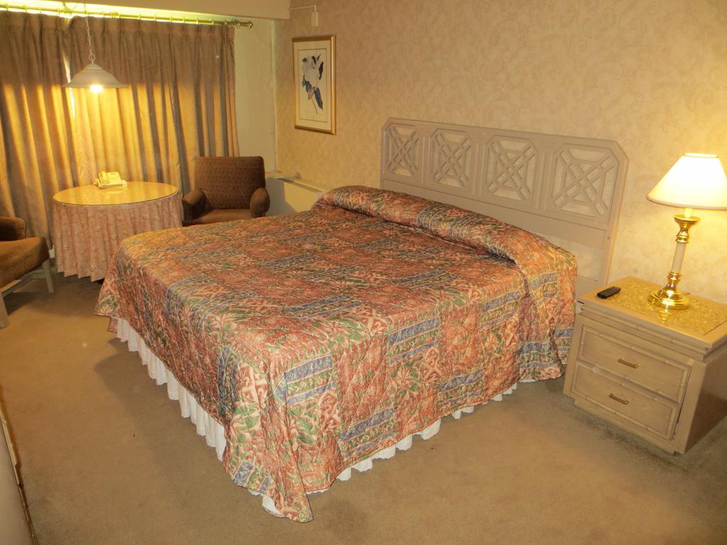 The Mariner Motel Грин Бэй Номер фото